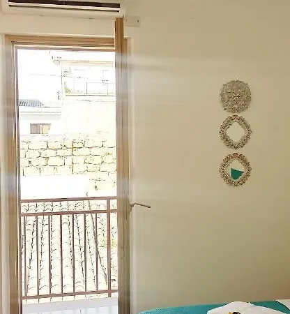 Le Cummari Apartment *